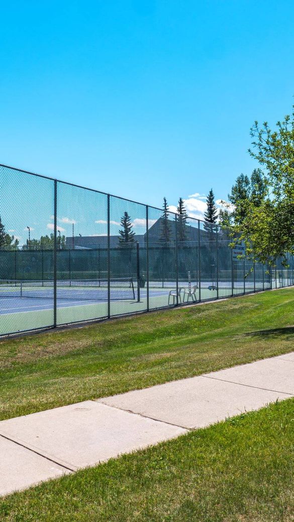 Oakridge Homes for Sale Calgary